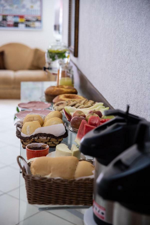 Hotel Vila Real Dourados Eksteriør bilde
